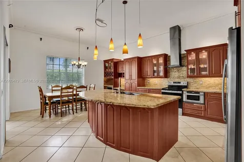 1169 Peregrine Way Weston FL 33327