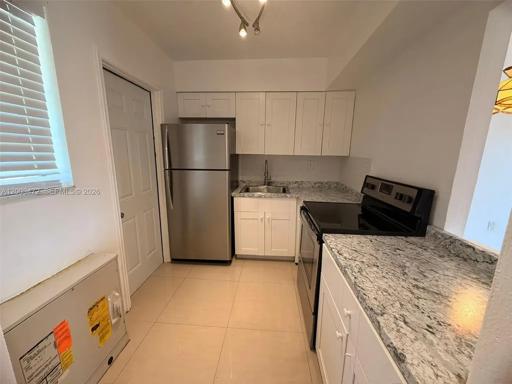 20200 NE 27th Court Aventura FL 33180