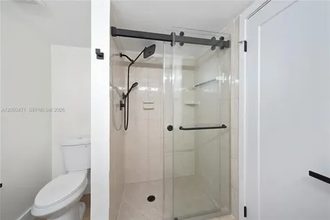 2548 N 38th Avenue Hollywood FL 33021