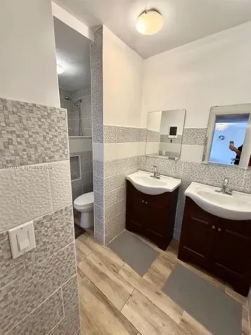 215 SE 3rd Avenue Hallandale Beach FL 33009