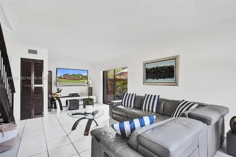 6554 SW 114th Place Miami FL 33173