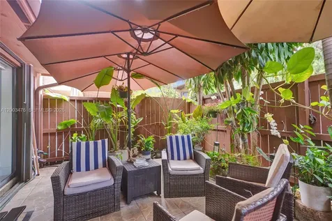 6554 SW 114th Place Miami FL 33173