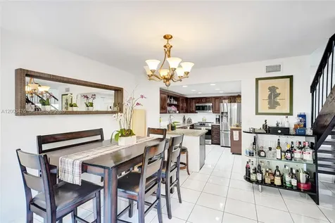 6554 SW 114th Place Miami FL 33173