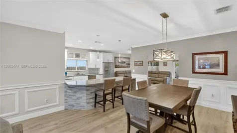 15893 SW 138th Terrace Miami FL 33196