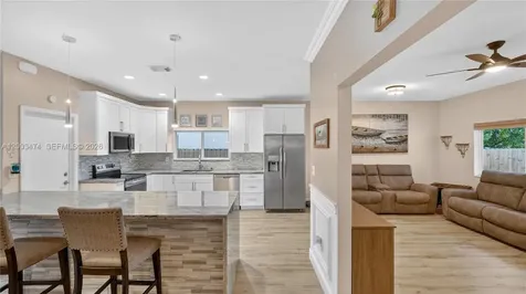 15893 SW 138th Terrace Miami FL 33196