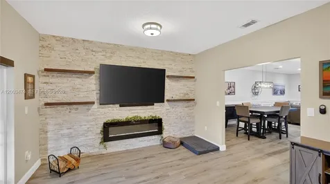 15893 SW 138th Terrace Miami FL 33196