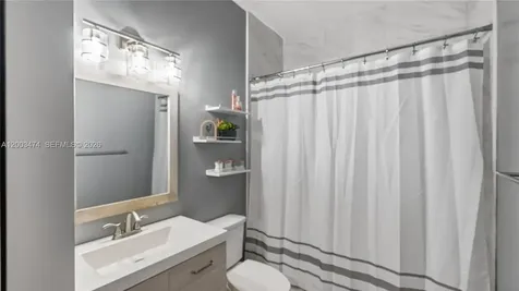 15893 SW 138th Terrace Miami FL 33196