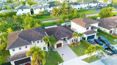 15893 SW 138th Terrace Miami FL 33196