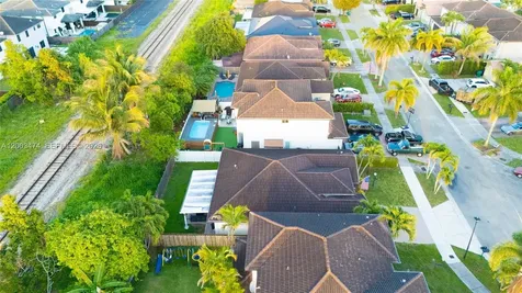 15893 SW 138th Terrace Miami FL 33196