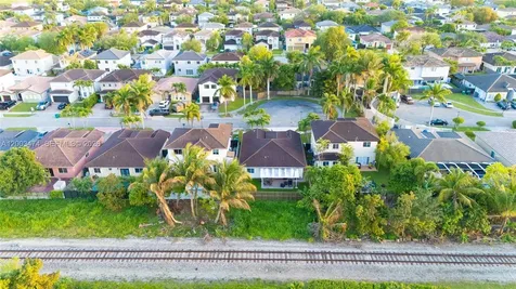 15893 SW 138th Terrace Miami FL 33196