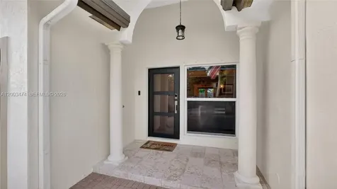 15893 SW 138th Terrace Miami FL 33196