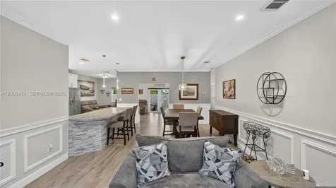 15893 SW 138th Terrace Miami FL 33196