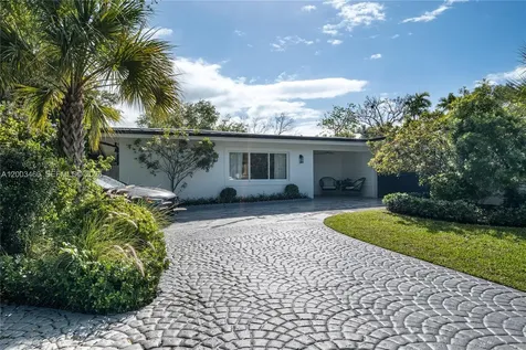 10235 SW 58th Court Pinecrest FL 33156