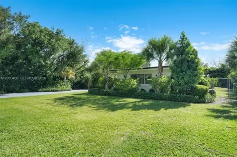 10235 SW 58th Court Pinecrest FL 33156