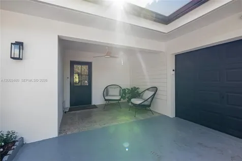 10235 SW 58th Court Pinecrest FL 33156