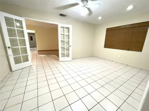 1556 San Benito Avenue Coral Gables FL 33134