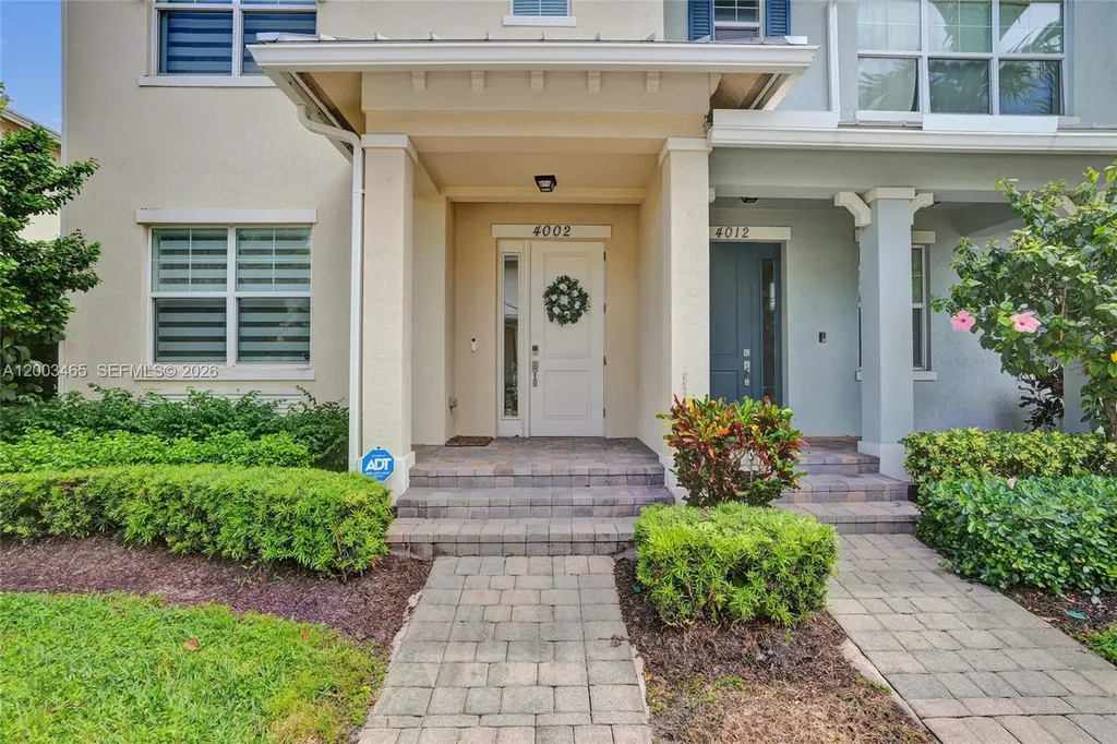 4002 Poinciana Lane Hollywood FL 33021