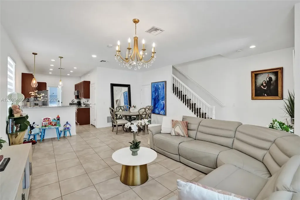 4002 Poinciana Lane Hollywood FL 33021