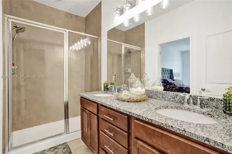 4002 Poinciana Lane Hollywood FL 33021