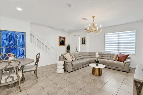 4002 Poinciana Lane Hollywood FL 33021