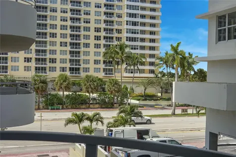5555 Collins Avenue Miami Beach FL 33140