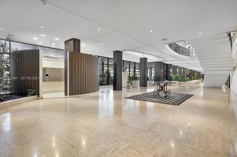 5555 Collins Avenue Miami Beach FL 33140