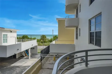 5555 Collins Avenue Miami Beach FL 33140