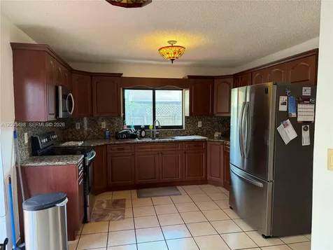 6010 NW 201st Lane Hialeah FL 33015