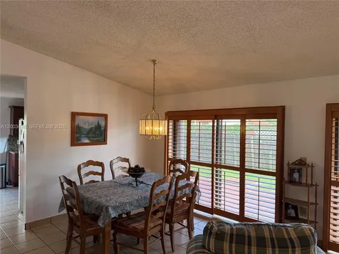 6010 NW 201st Lane Hialeah FL 33015