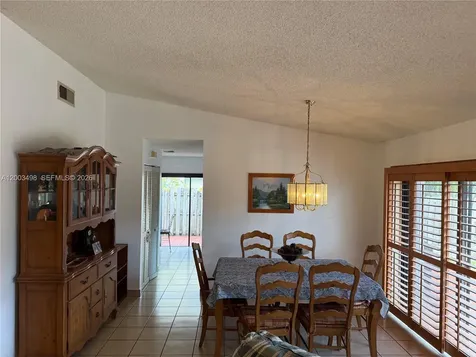 6010 NW 201st Lane Hialeah FL 33015