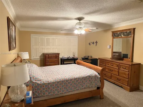 6010 NW 201st Lane Hialeah FL 33015