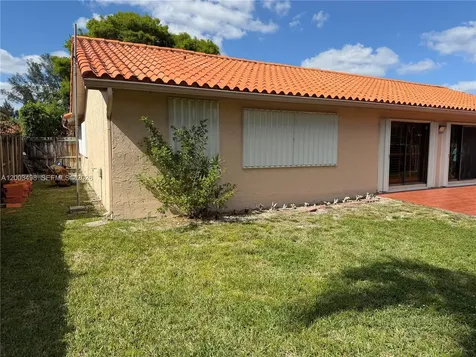 6010 NW 201st Lane Hialeah FL 33015
