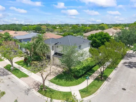 1131 W Magnolia Circle Delray Beach FL 33445