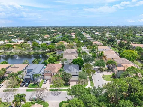 1131 W Magnolia Circle Delray Beach FL 33445