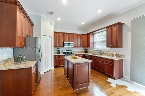 1131 W Magnolia Circle Delray Beach FL 33445