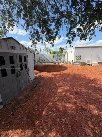 5871 SW 29th Avenue Dania Beach FL 33312