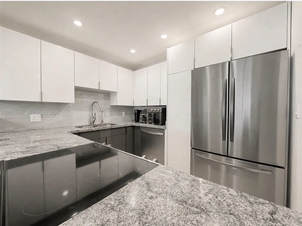 3800 S Ocean Drive Hollywood FL 33019
