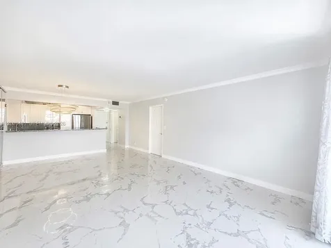 3800 S Ocean Drive Hollywood FL 33019