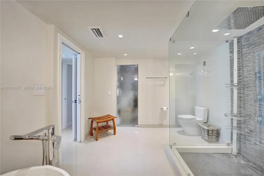 2751 S Ocean Drive Hollywood FL 33019