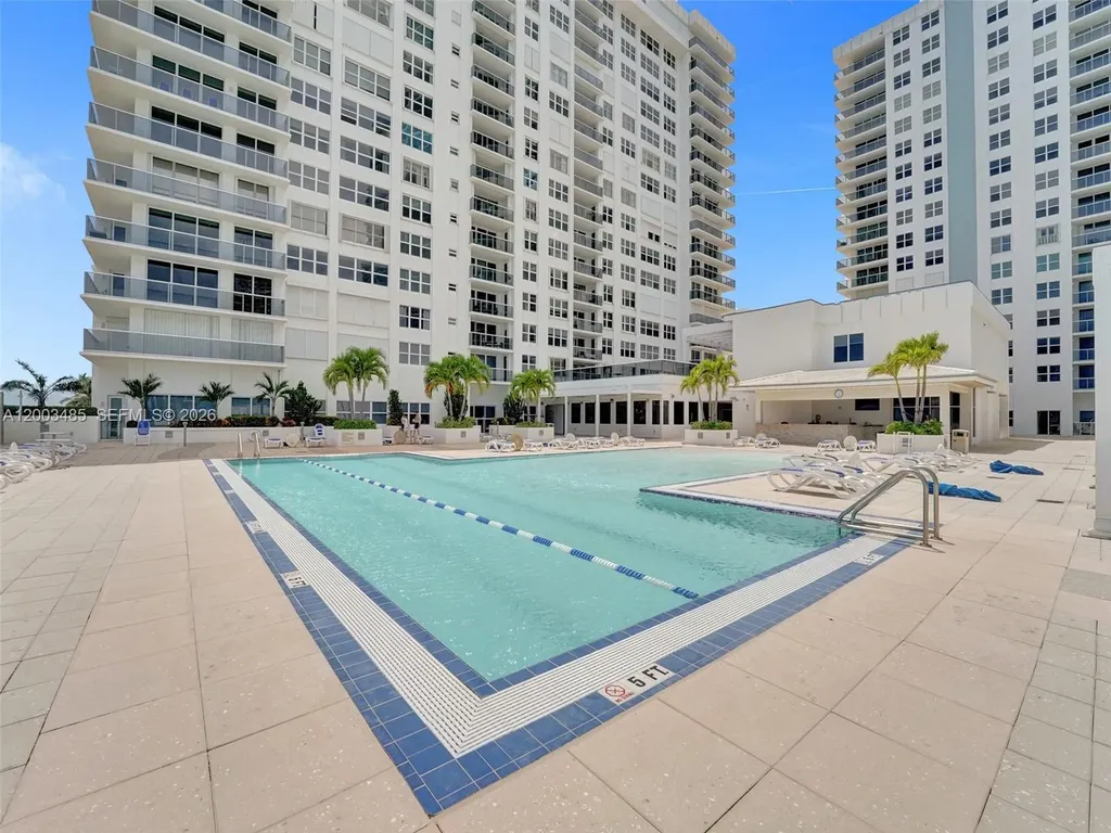 2751 S Ocean Drive Hollywood FL 33019