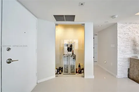 2751 S Ocean Drive Hollywood FL 33019