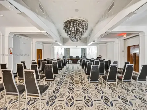 2751 S Ocean Drive Hollywood FL 33019