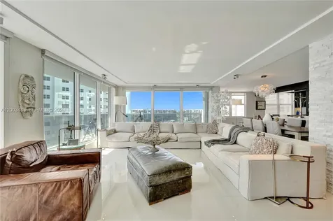 2751 S Ocean Drive Hollywood FL 33019