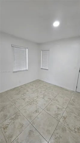 117 NW 11th Avenue Dania Beach FL 33004