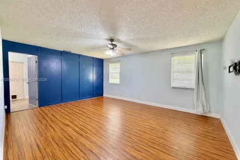 8176 Pine Circle Tamarac FL 33321