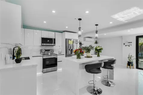 4211 W 8th Avenue Hialeah FL 33012