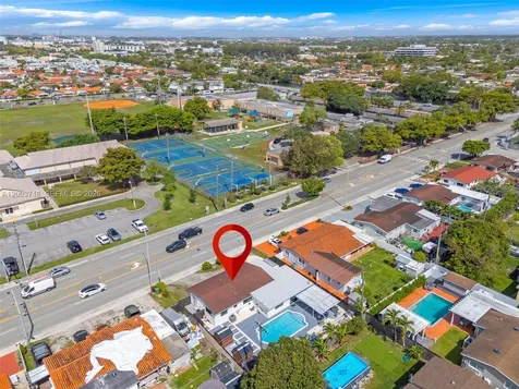 4211 W 8th Avenue Hialeah FL 33012