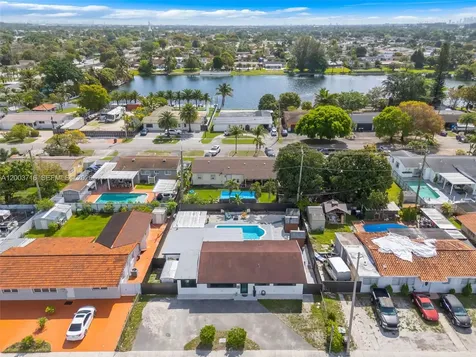4211 W 8th Avenue Hialeah FL 33012