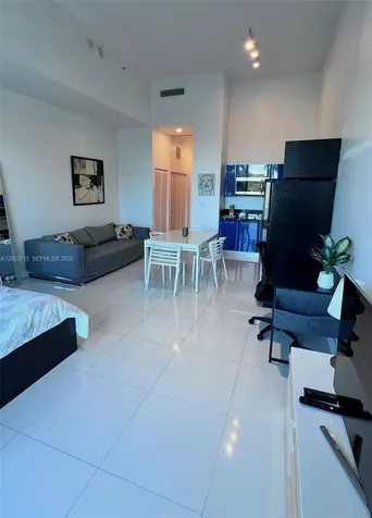 244 Biscayne Boulevard Miami FL 33132