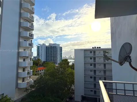 1340 Lincoln Road Miami Beach FL 33139